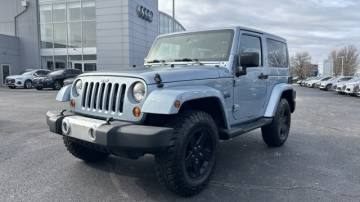 Jeep Wrangler Arctic a Yeti Footprint