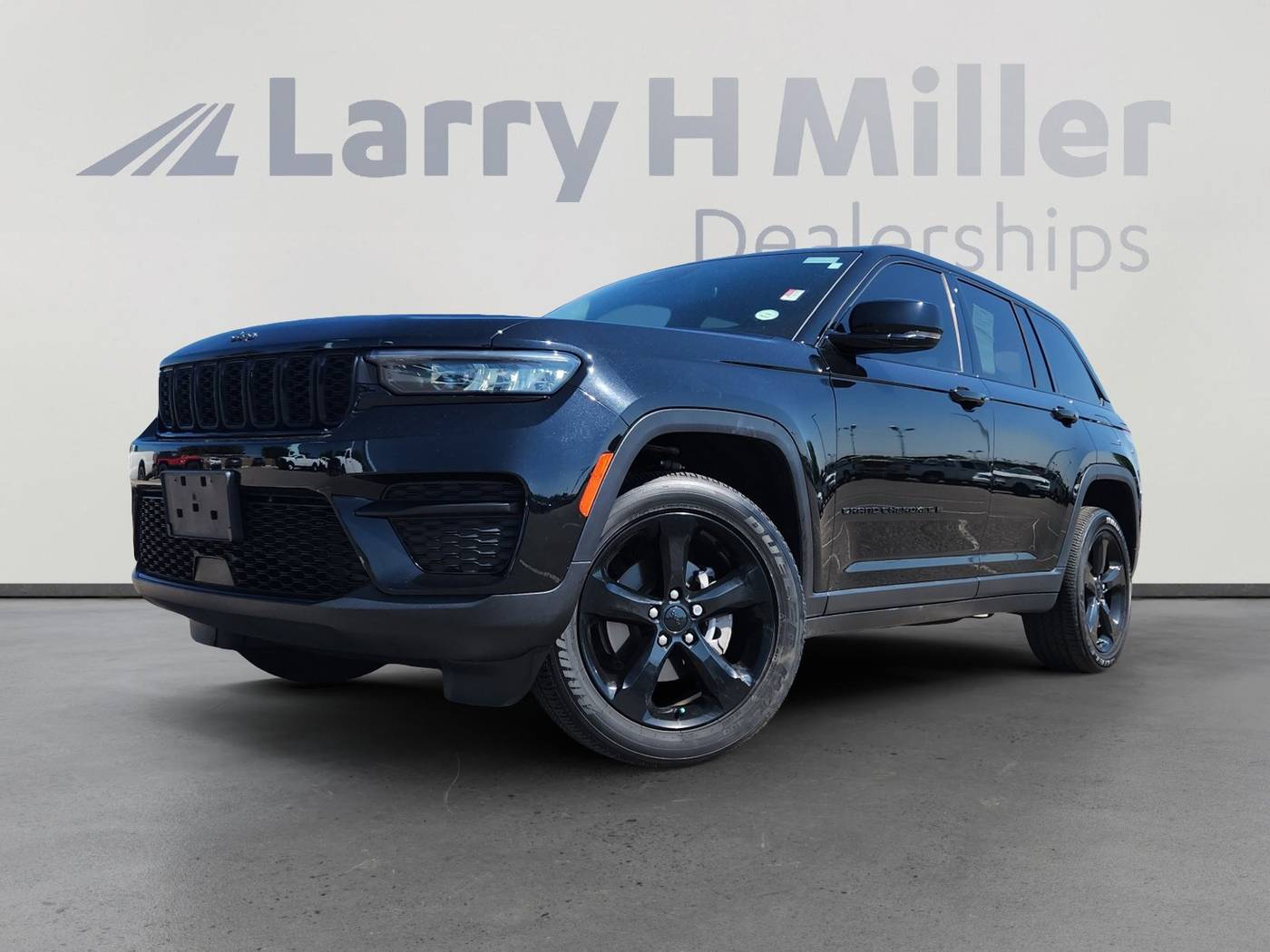 2022 Jeep Grand Cherokee Altitude — SUV — 24,082 mi — Denver, CO