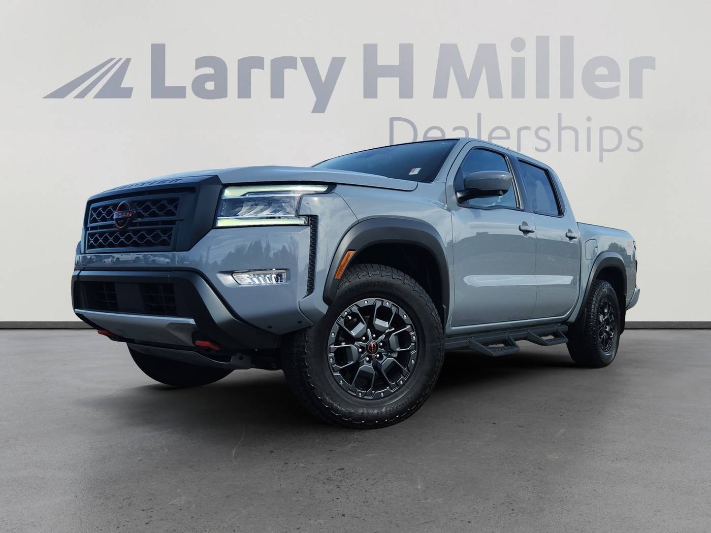2023 Nissan Frontier PRO-4X — Pickup Truck — 23,885 mi — Denver, CO