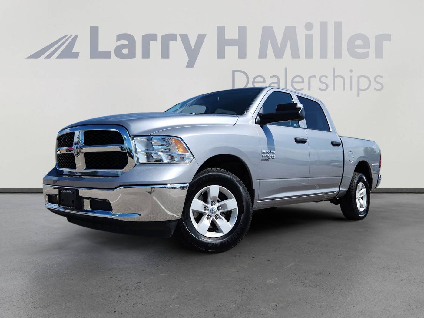 2023 Ram 1500 Classic SLT — Pickup Truck — 37,550 mi — Denver, CO