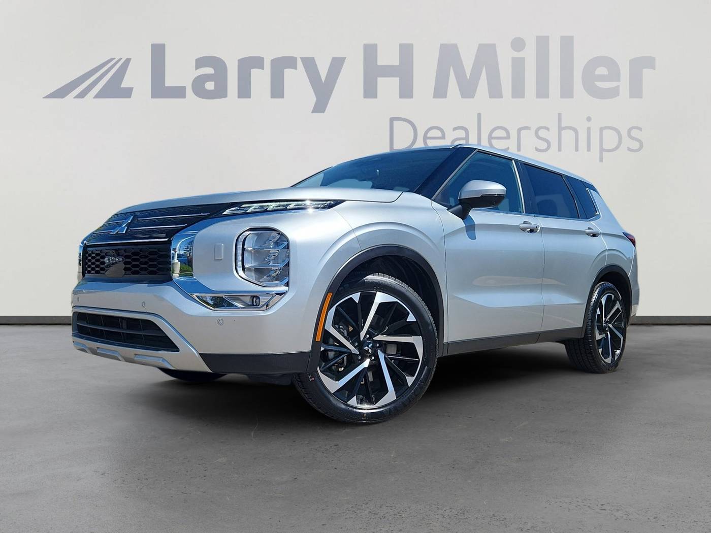 2024 Mitsubishi Outlander SE — SUV — 35,488 mi — Denver, CO