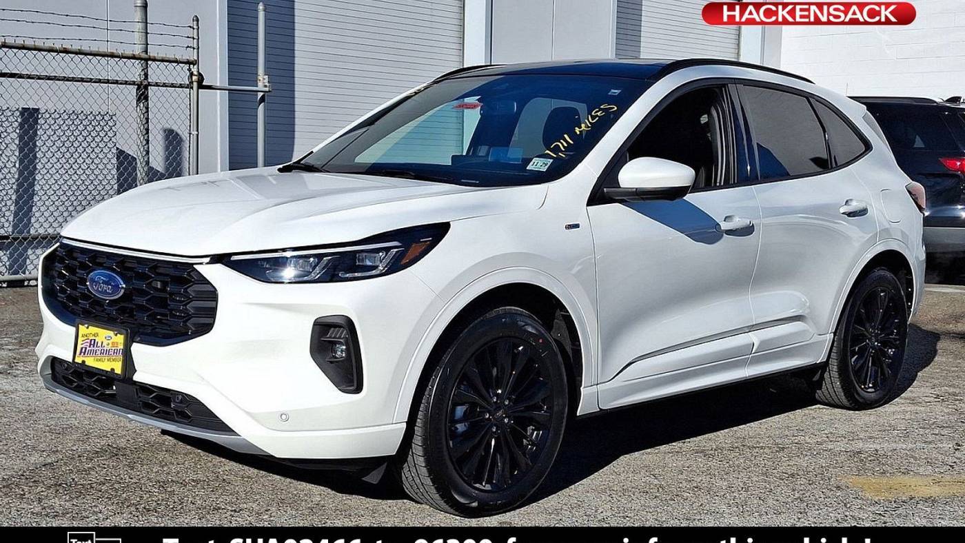 2025 Ford Escape ST-Line Elite — SUV — 1,711 mi — Hackensack, NJ