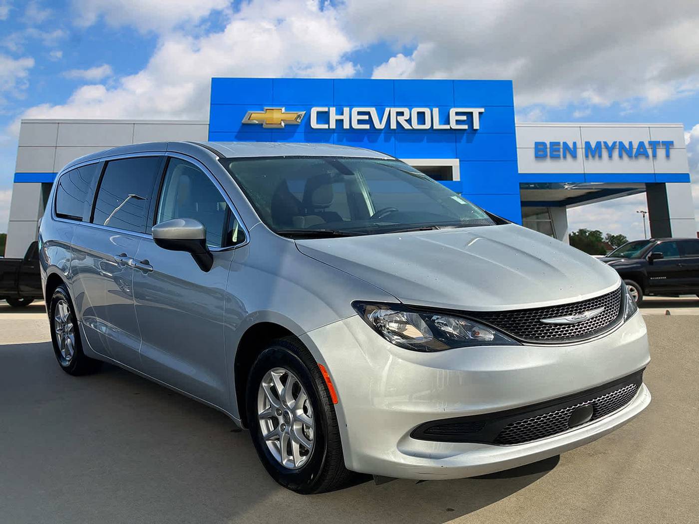2022 Chrysler Voyager LX — Minivan — 60,771 mi — Concord, NC