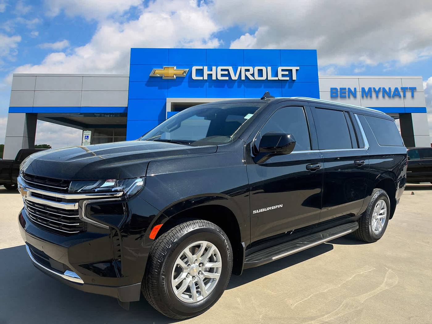 2023 Chevrolet Suburban LT — SUV — 84,997 mi — Concord, NC