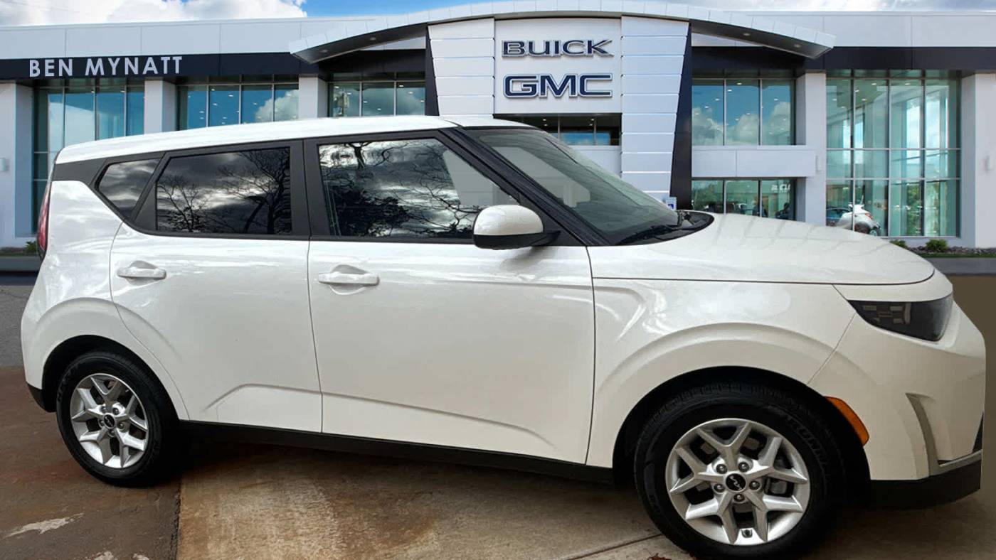 2023 Kia Soul LX — Hatchback — 28,925 mi — Concord, NC