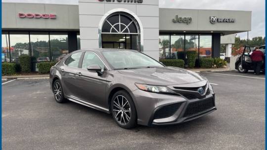 2022 Toyota Camry Hybrid SE — Sedan — 32,278 mi — Lugoff, SC