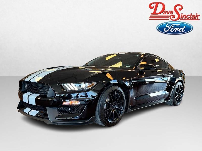 2016 Ford Mustang Shelby GT350 — Coupe — 3,914 mi — St. Louis, MO