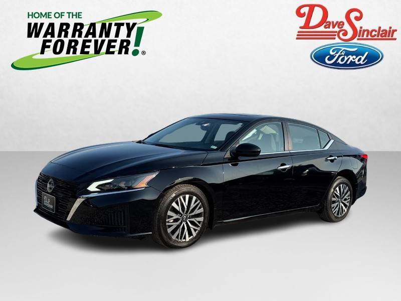 2024 Nissan Altima SV — Sedan — 8,107 mi — St. Louis, MO