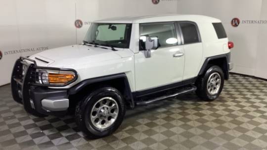 2011 Toyota FJ Cruiser Base — SUV — 84,917 mi — Tinley Park, IL