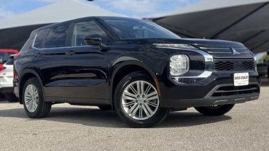 2023 Mitsubishi Outlander ES — SUV — 57,521 mi — Midwest City, OK