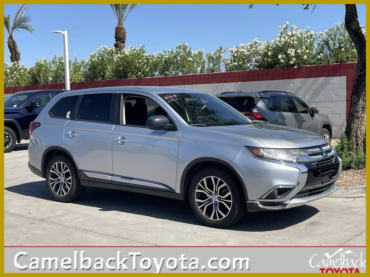 2016 Mitsubishi Outlander ES — SUV — 107,203 mi — Phoenix, AZ
