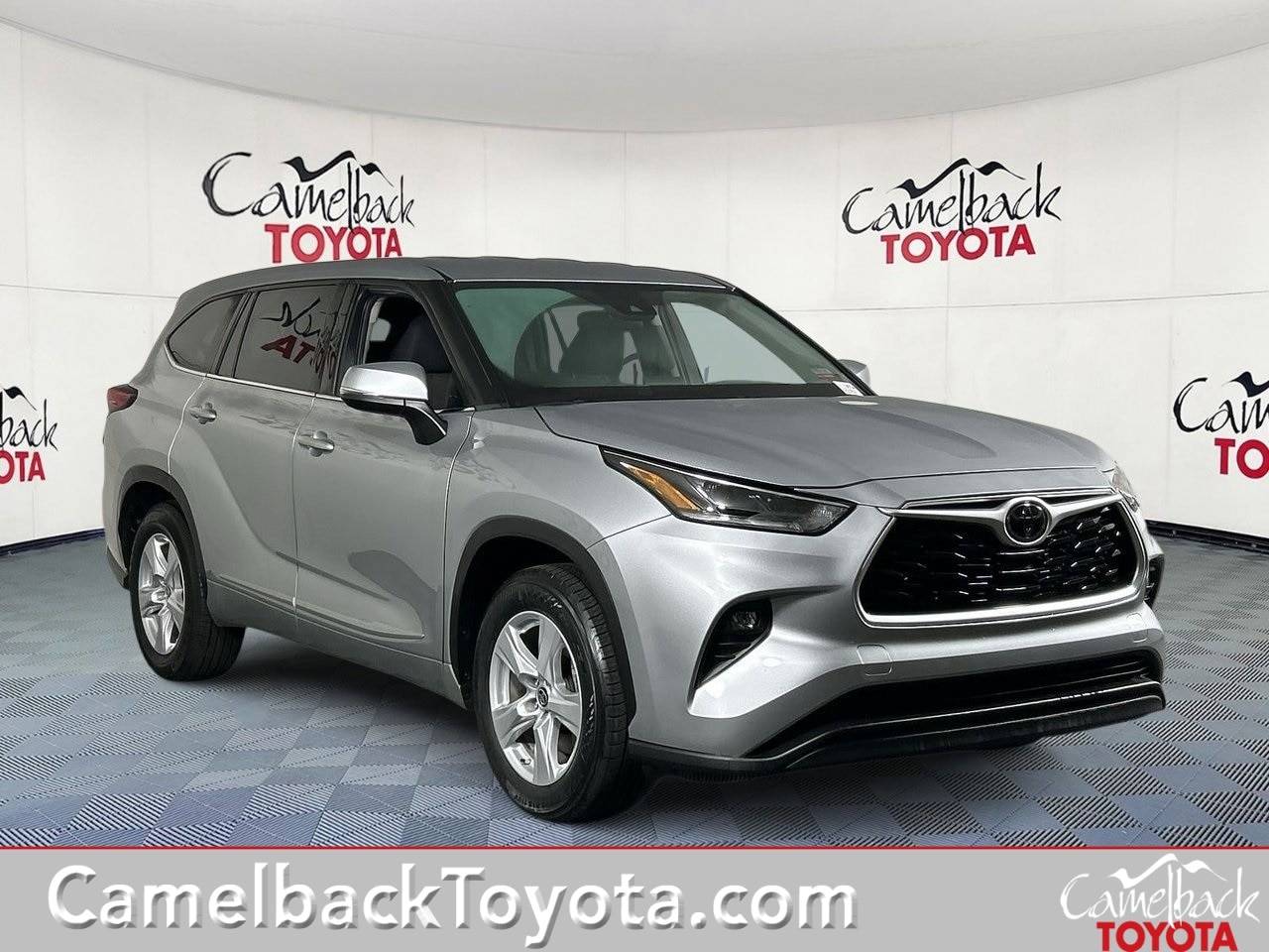 2021 Toyota Highlander LE — SUV — 52,108 mi — Phoenix, AZ