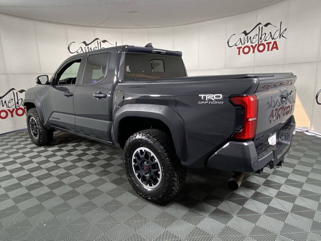 Thumbnail 5