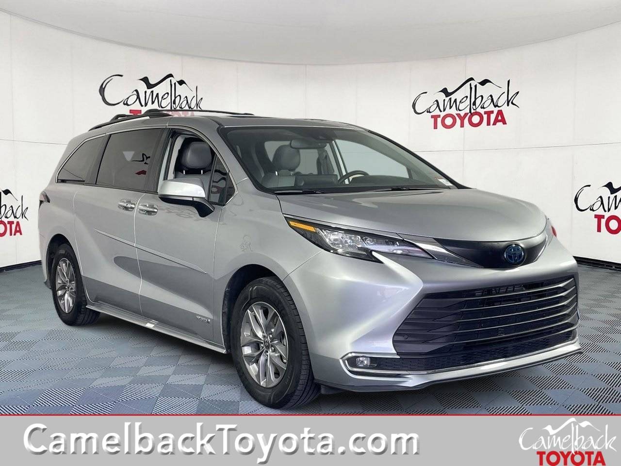 2021 Toyota Sienna XLE — Minivan — 39,286 mi — Phoenix, AZ