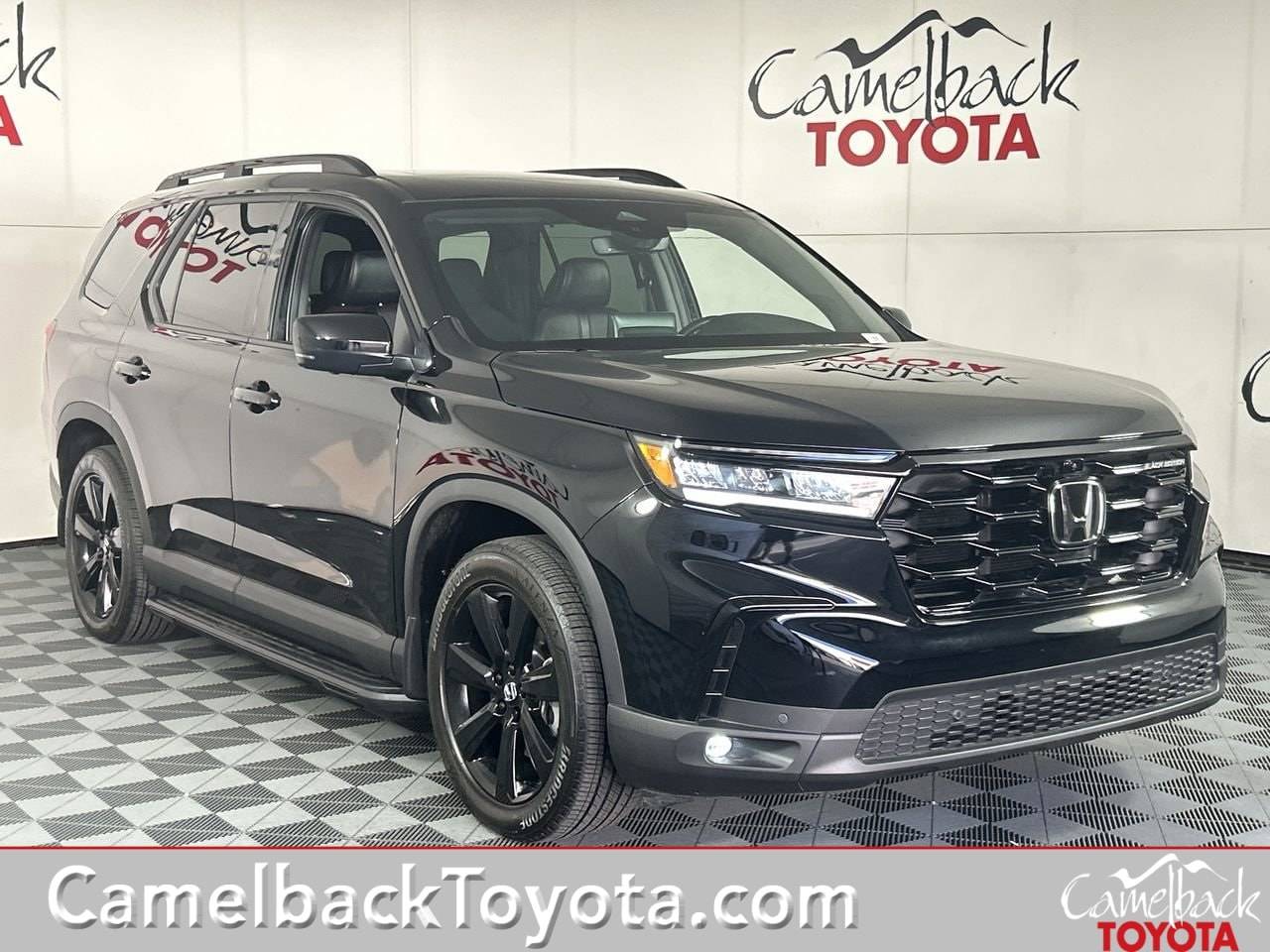 2025 Honda Pilot Black Edition — SUV — 7,588 mi — Phoenix, AZ