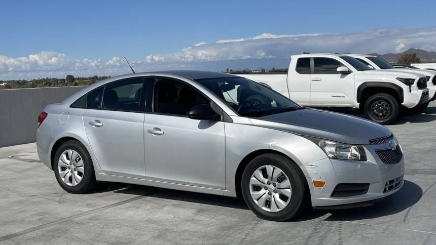 2014 Chevrolet Cruze LS — Sedan — 95,805 mi — Phoenix, AZ