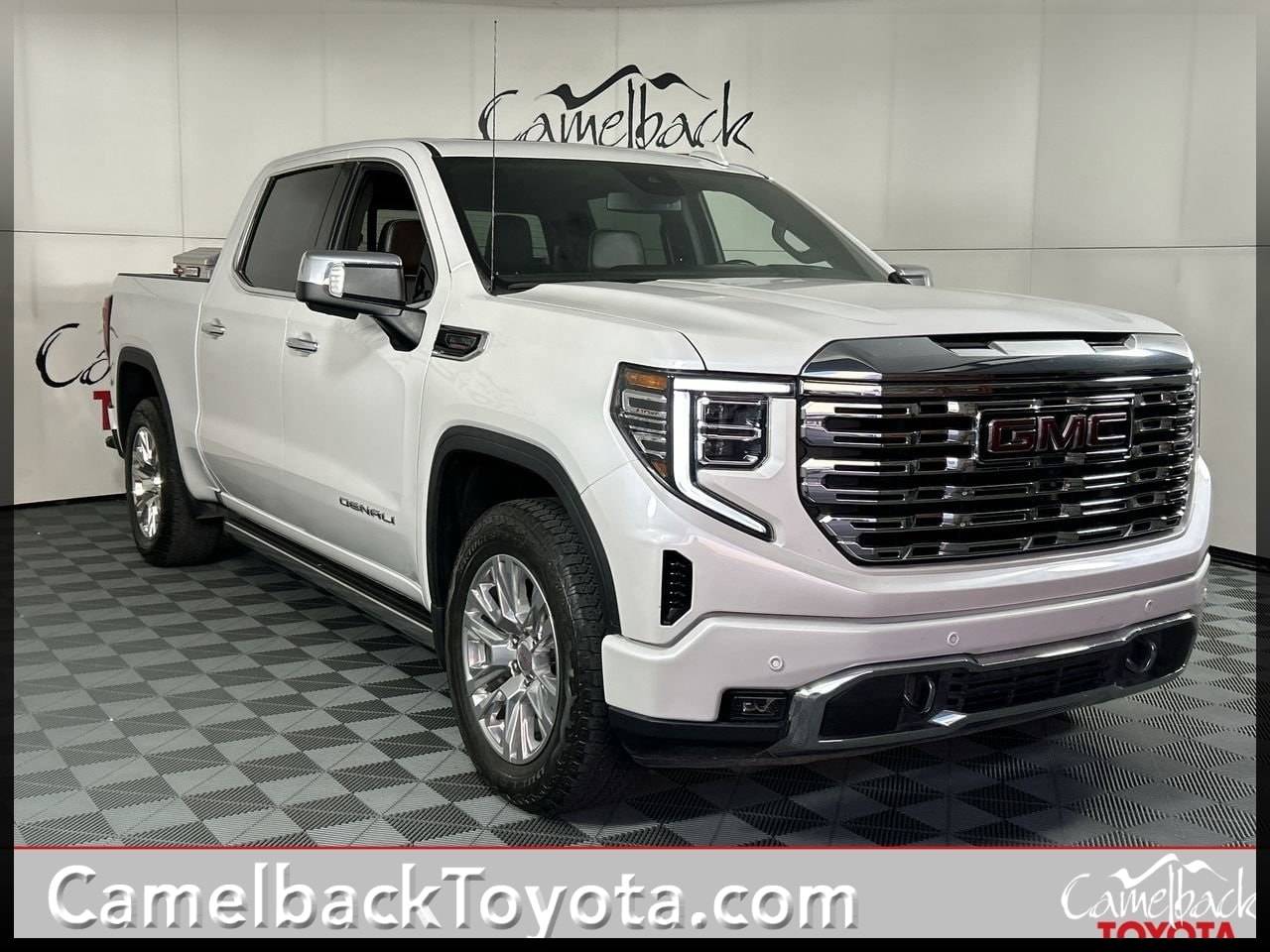 2023 GMC Sierra 1500 Denali — Pickup Truck — 43,889 mi — Phoenix, AZ