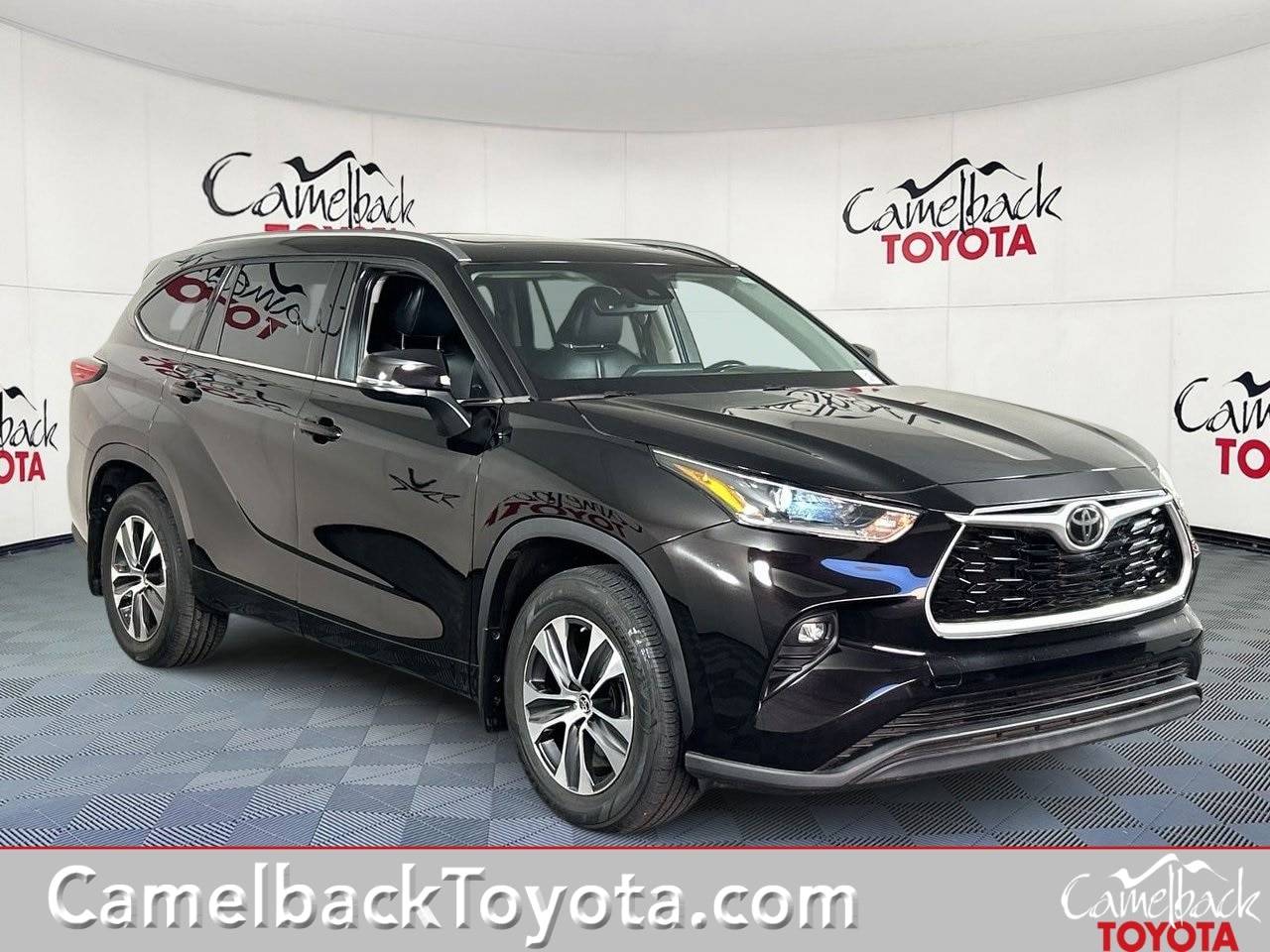 2021 Toyota Highlander XLE — SUV — 48,791 mi — Phoenix, AZ