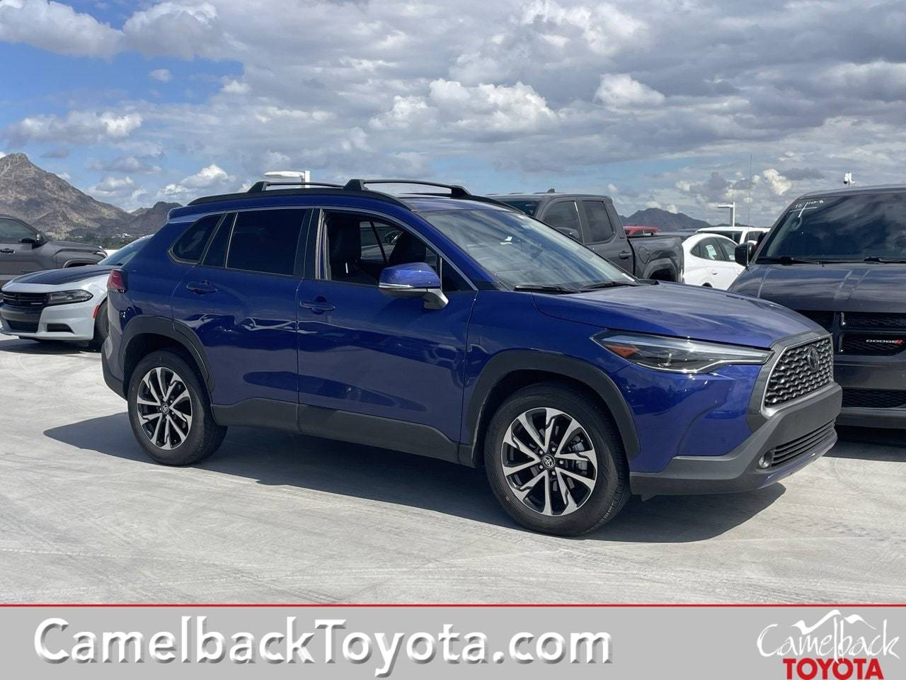 2024 Toyota Corolla Cross XLE — SUV — 11,000 mi — Phoenix, AZ