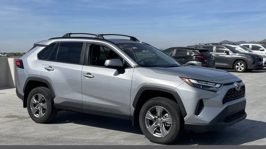 2024 Toyota RAV4 XLE — SUV — 32,533 mi — Phoenix, AZ