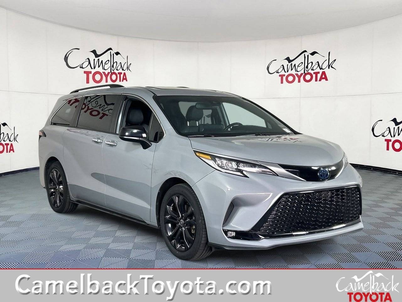 2024 Toyota Sienna XSE — Minivan — 51,943 mi — Phoenix, AZ
