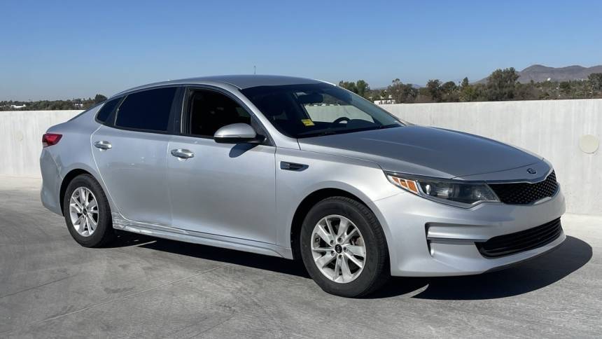 2017 Kia Optima LX — Sedan — 114,444 mi — Phoenix, AZ