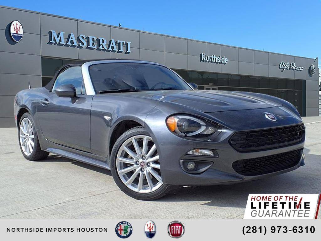 2017 FIAT 124 Spider Lusso