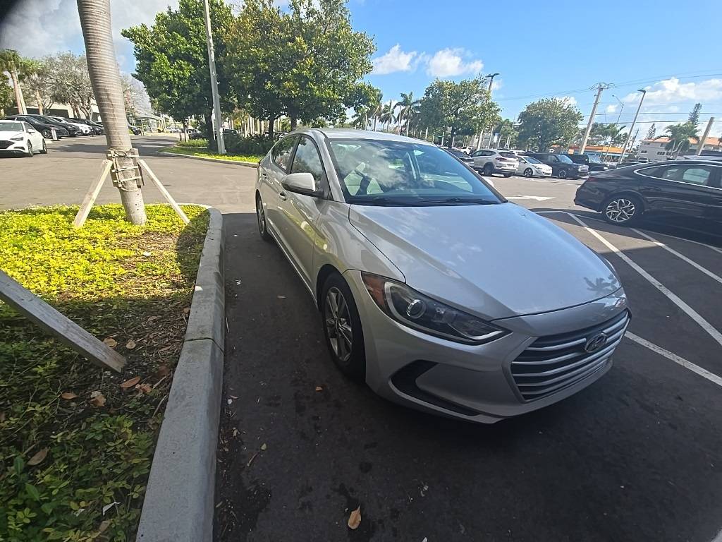 2017 Hyundai Elantra SE — Sedan — 78,081 mi — Deerfield Beach, FL