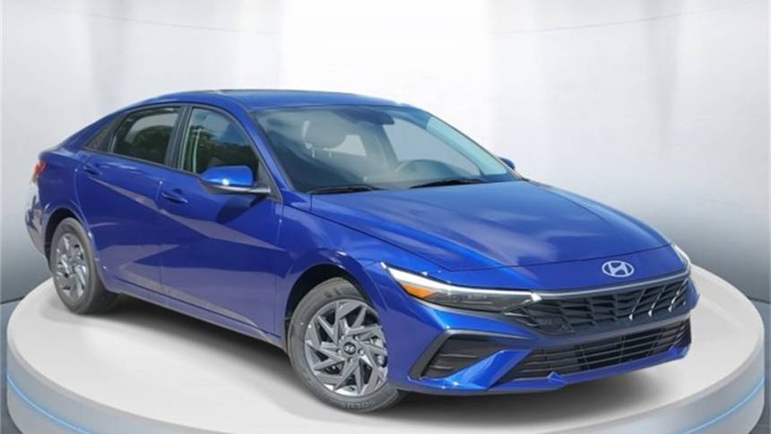 2024 Hyundai Elantra SEL — Sedan — 6,195 mi — Deerfield Beach, FL