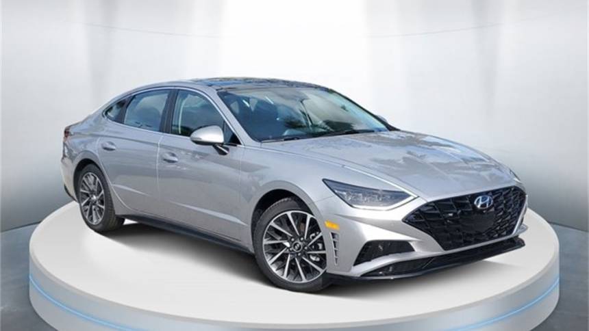 2023 Hyundai Sonata Limited — Sedan — 69 mi — Deerfield Beach, FL