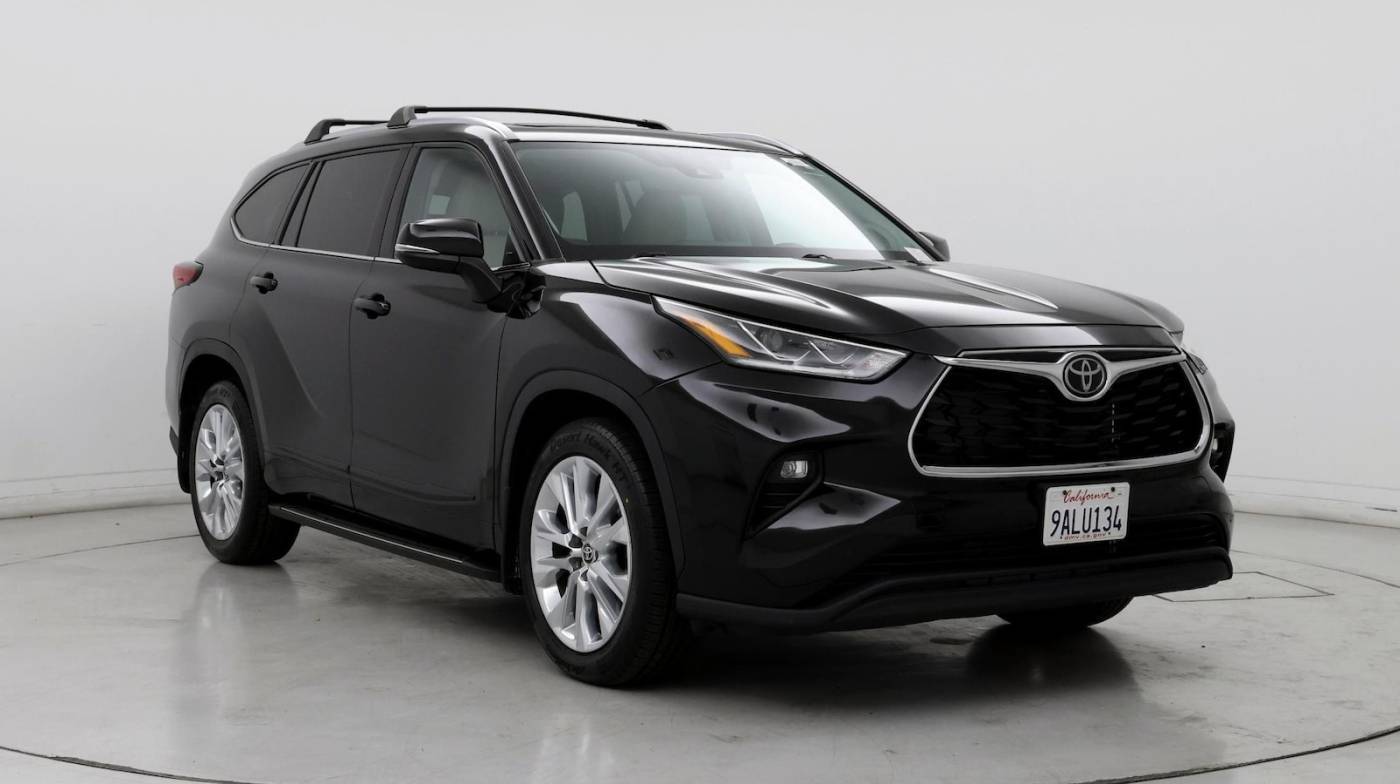 2022 Toyota Highlander Limited — SUV — 19,666 mi — Escondido, CA