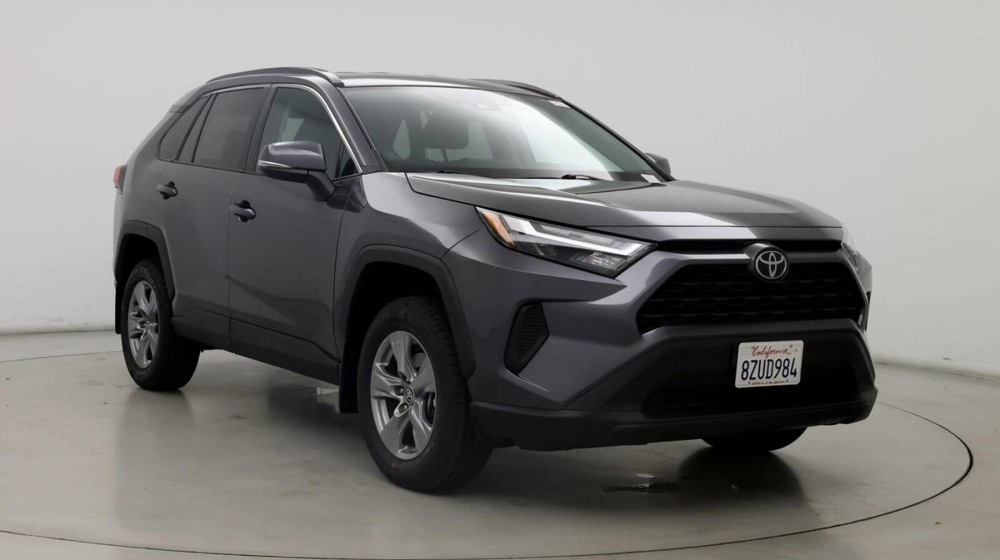 2022 Toyota RAV4 XLE — SUV — 13,487 mi — Escondido, CA
