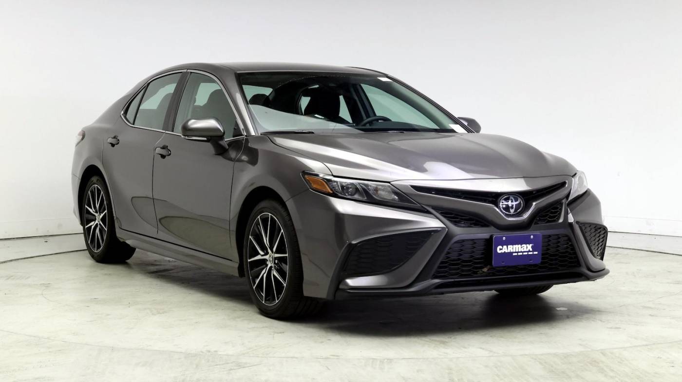 2023 Toyota Camry SE — Sedan — 24,565 mi — Escondido, CA