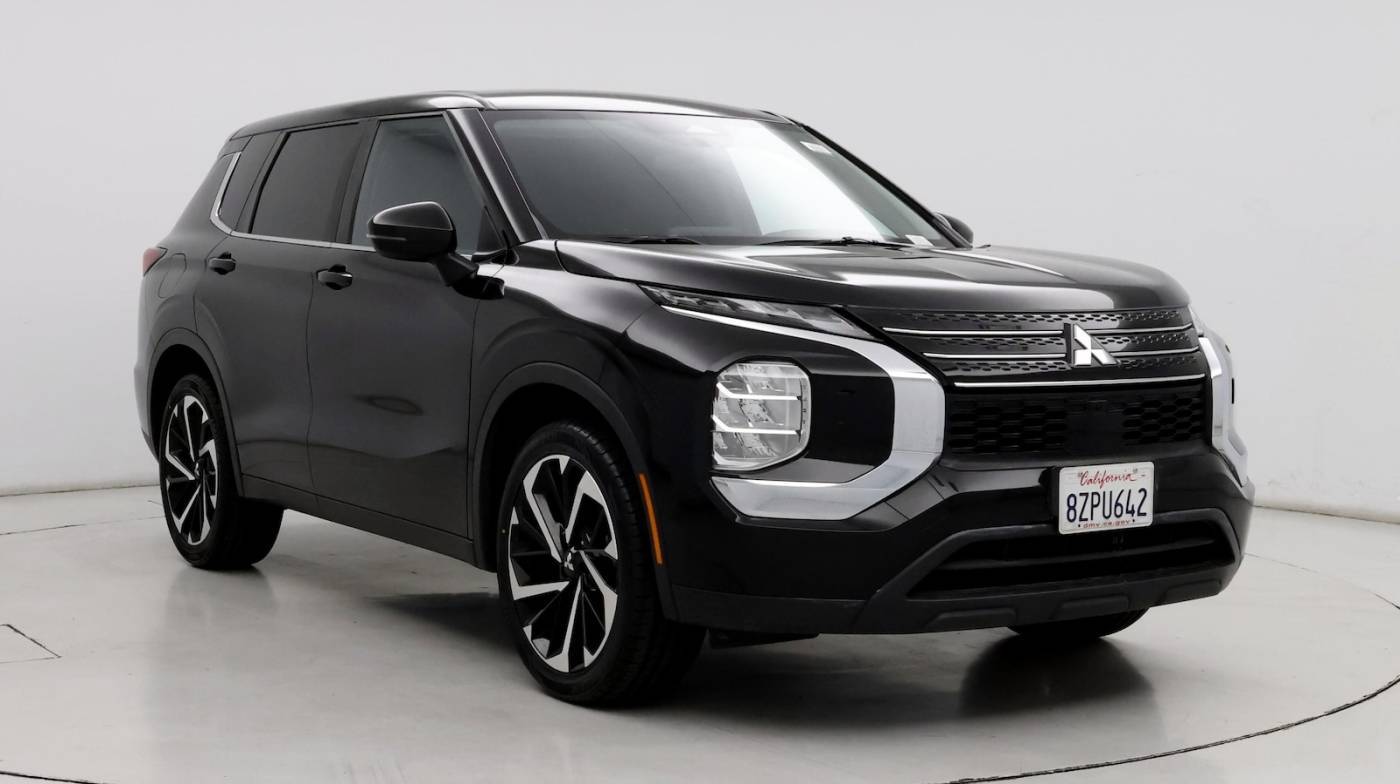 2022 Mitsubishi Outlander ES — SUV — 28,106 mi — Escondido, CA