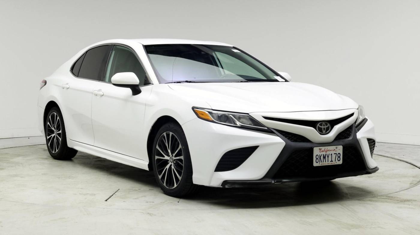 2019 Toyota Camry SE — Sedan — 96,811 mi — Escondido, CA