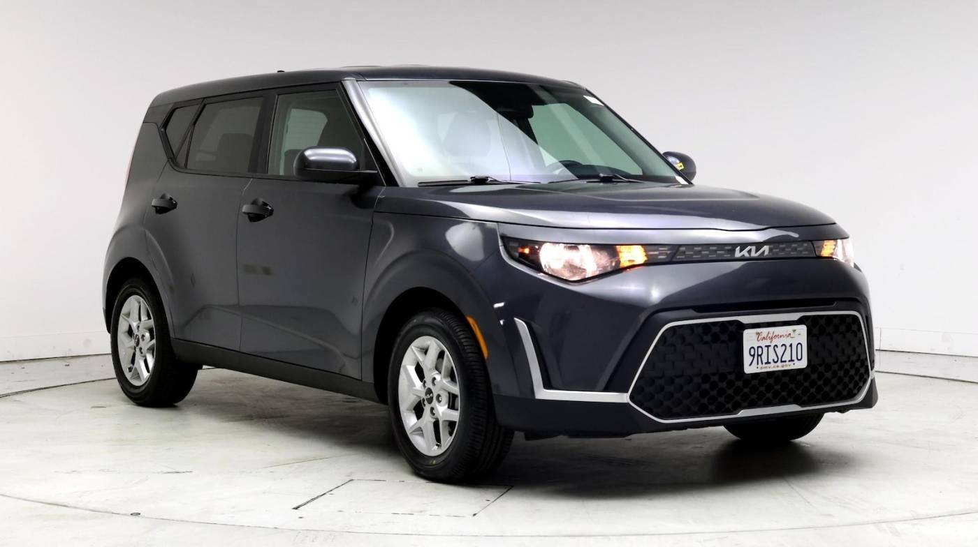 2023 Kia Soul LX — Hatchback — 42,850 mi — Escondido, CA