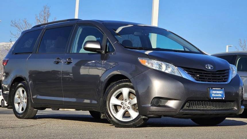 2015 Toyota Sienna LE — Minivan — 154,687 mi — Bountiful, UT