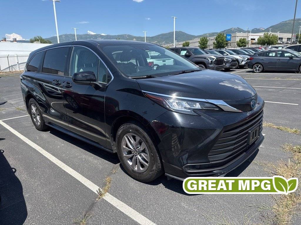 2022 Toyota Sienna LE — Minivan — 109,353 mi — Bountiful, UT