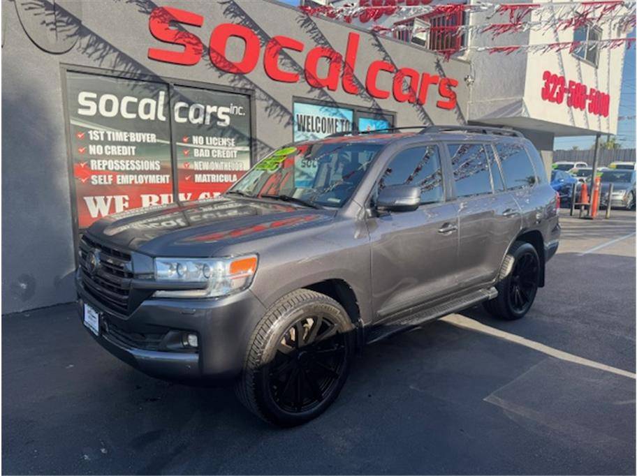 2017 Toyota Land Cruiser Base — SUV — 127,910 mi — HUNTINGTON PARK, CA