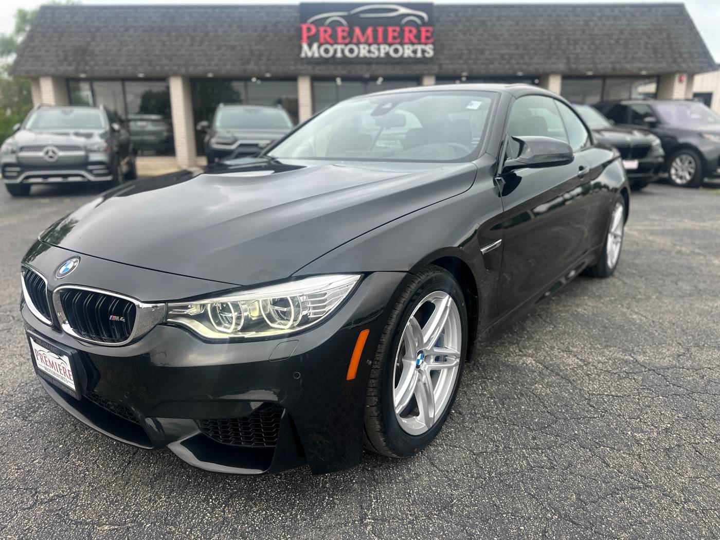 2016 BMW M4 Standard
