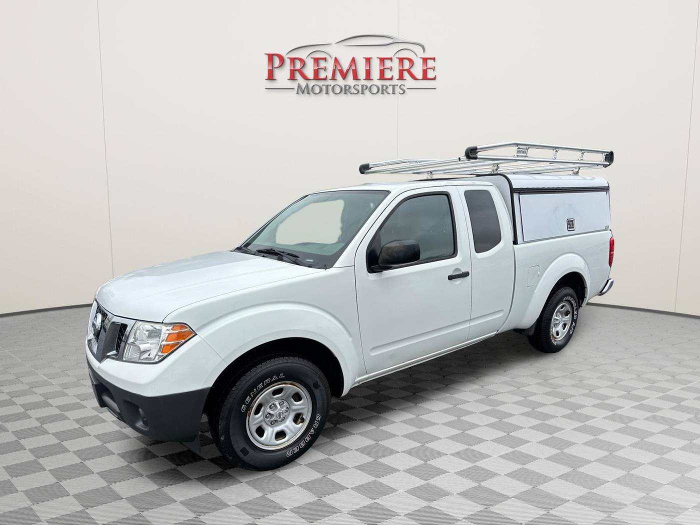 2016 Nissan Frontier S — Pickup Truck — 91,665 mi — Plainfield, IL