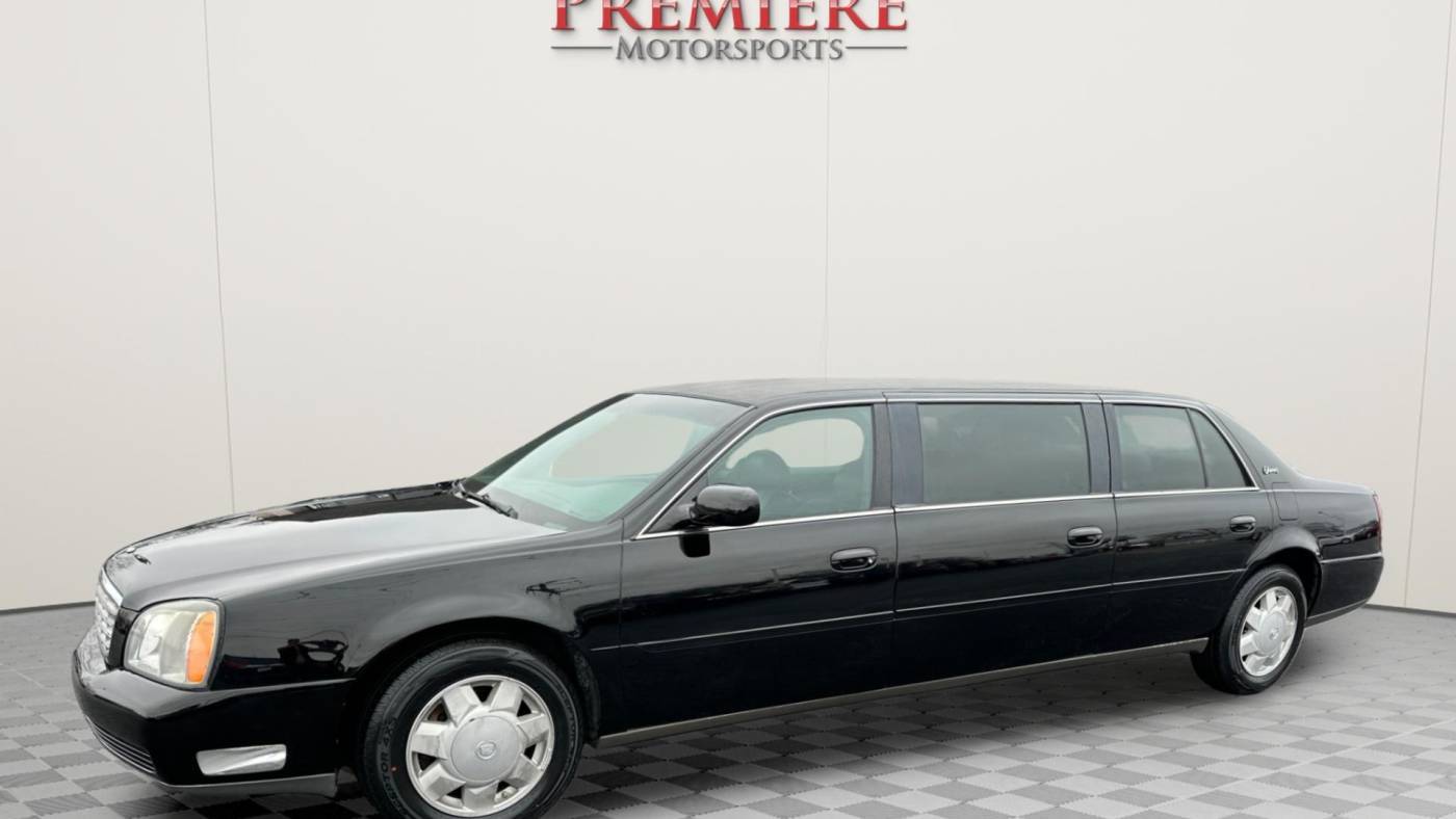 2003 Cadillac DeVille Limousine