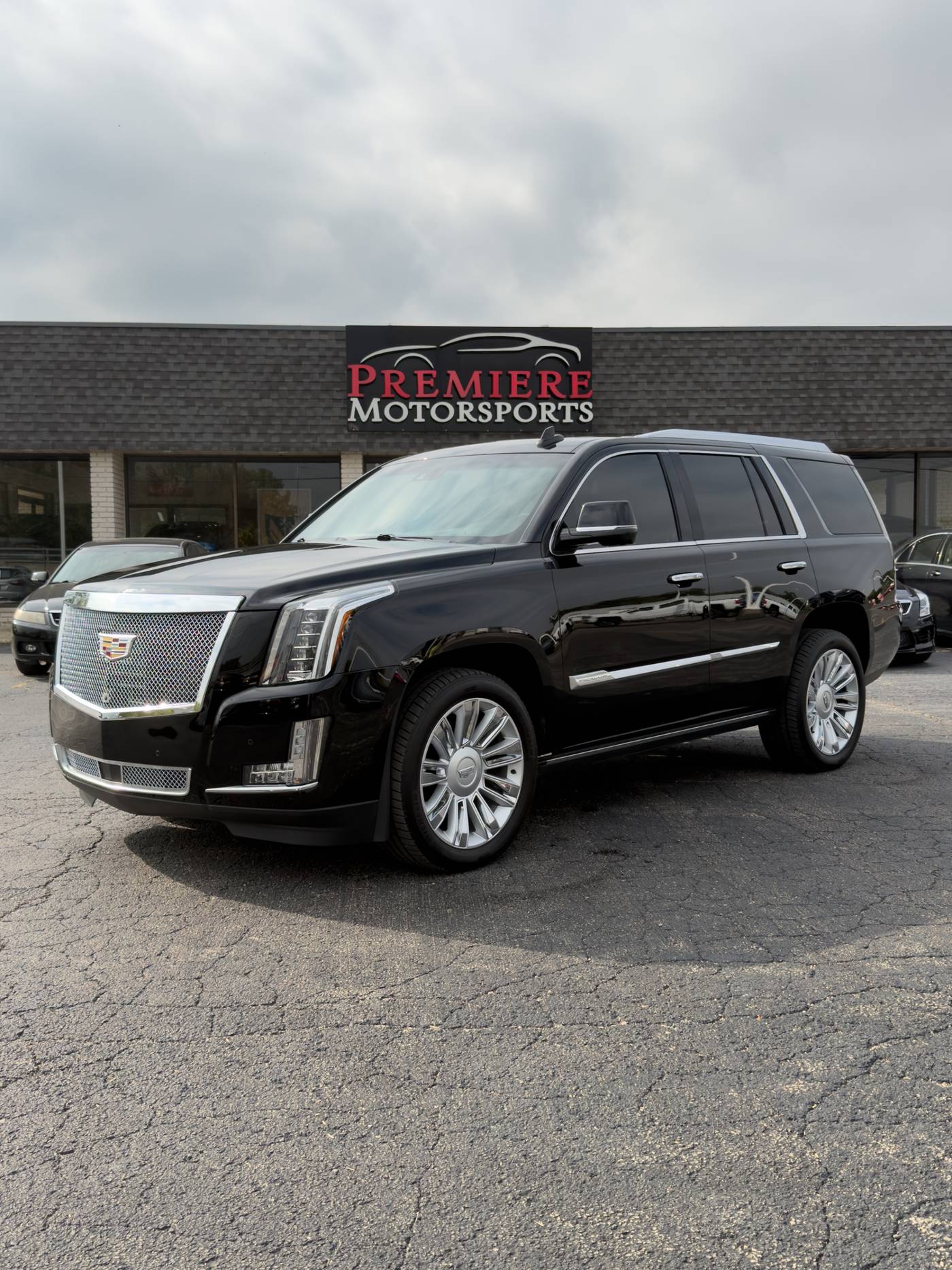 2016 Cadillac Escalade Platinum — SUV — 83,351 mi — Plainfield, IL