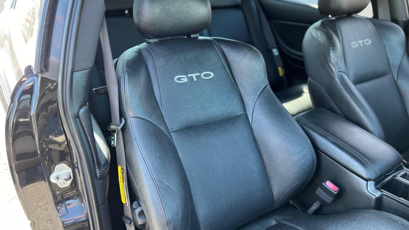 2004 Pontiac GTO Base — Coupe — 73,420 mi — Plainfield, IL