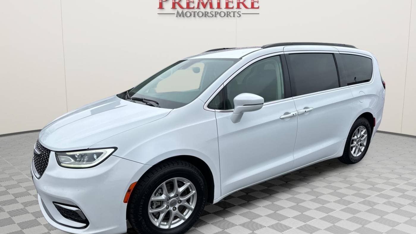 2022 Chrysler Pacifica Touring L — Minivan — 75,986 mi — Plainfield, IL