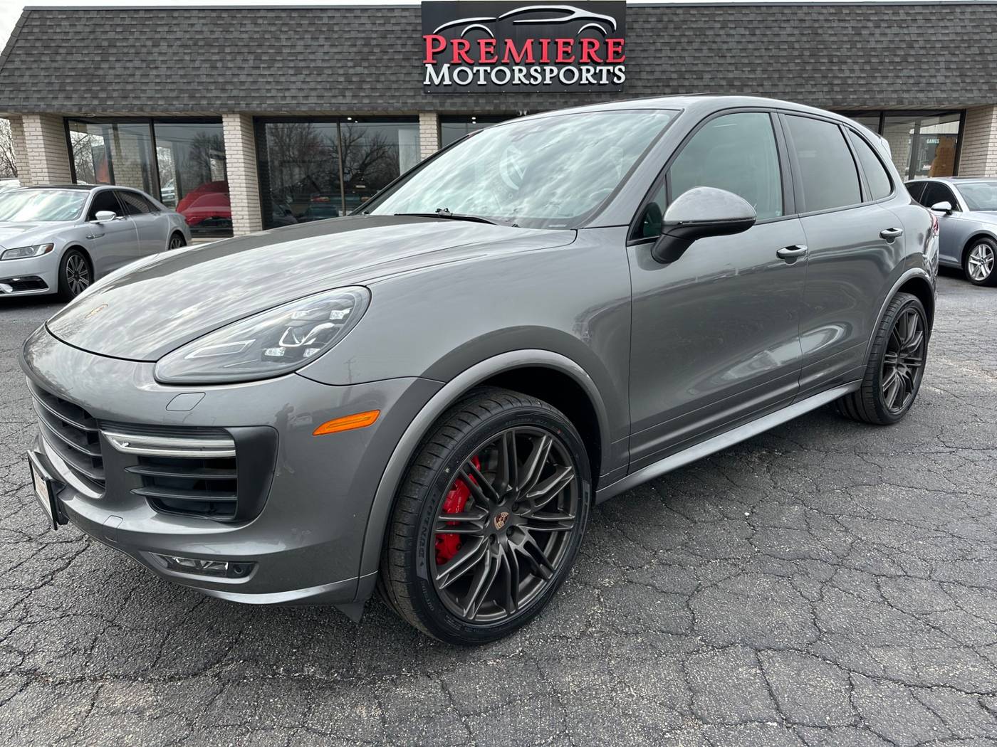 2015 Porsche Cayenne Turbo — SUV — 56,261 mi — Plainfield, IL