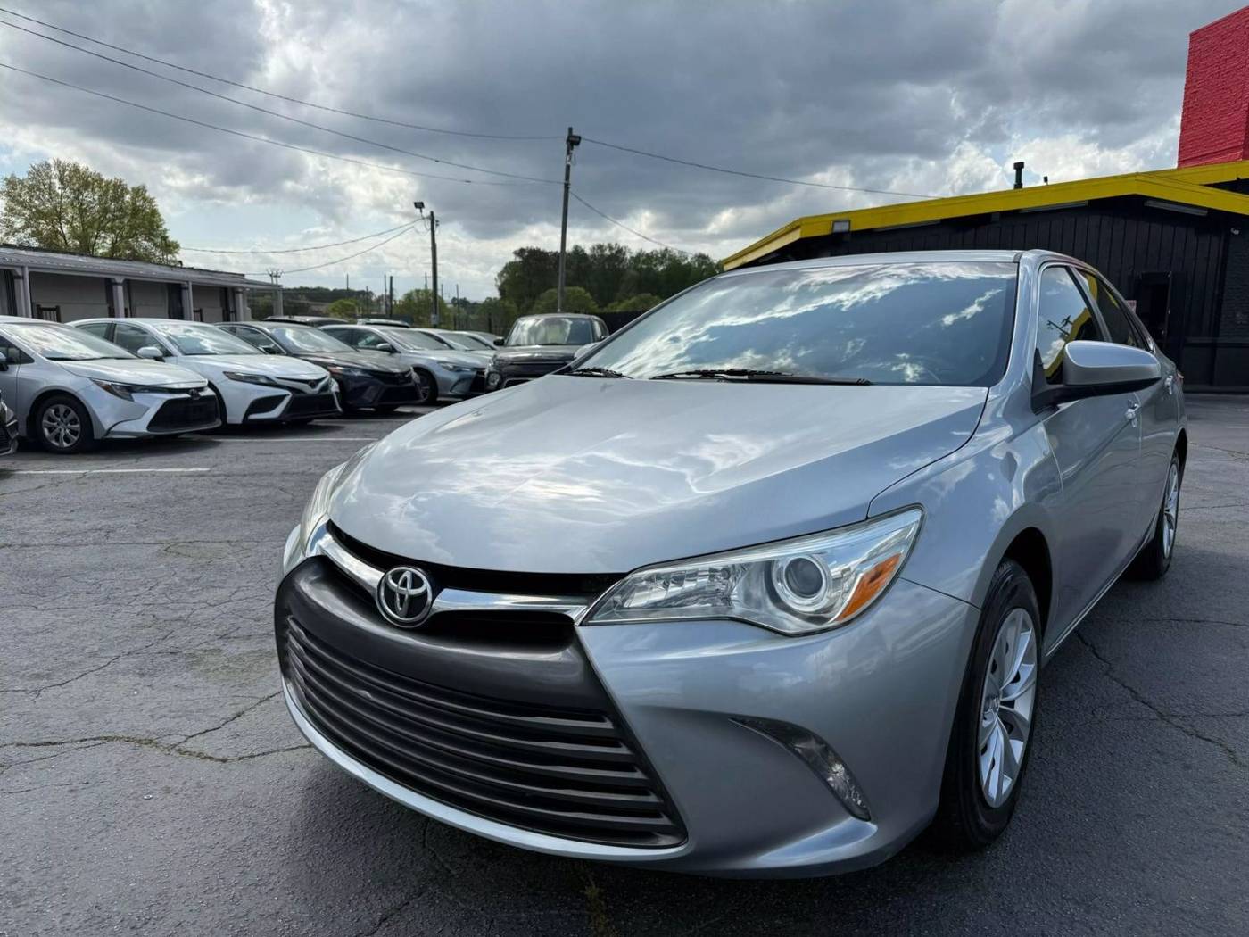 2017 Toyota Camry LE — Sedan — 109,925 mi — Marietta, GA