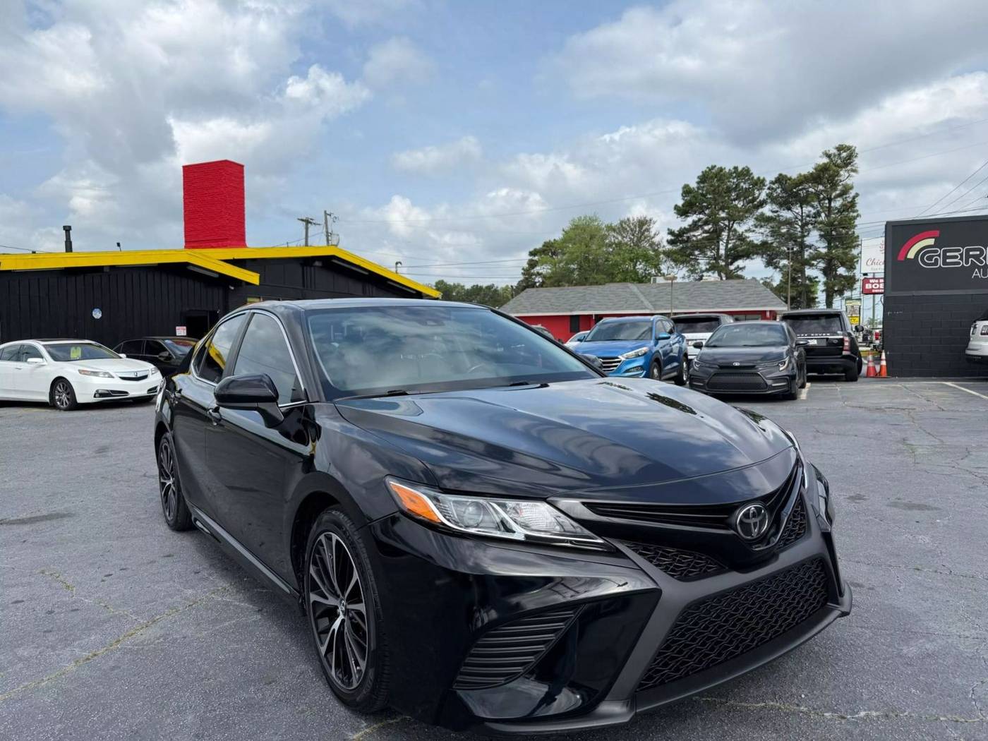 2019 Toyota Camry SE — Sedan — 79,342 mi — Marietta, GA