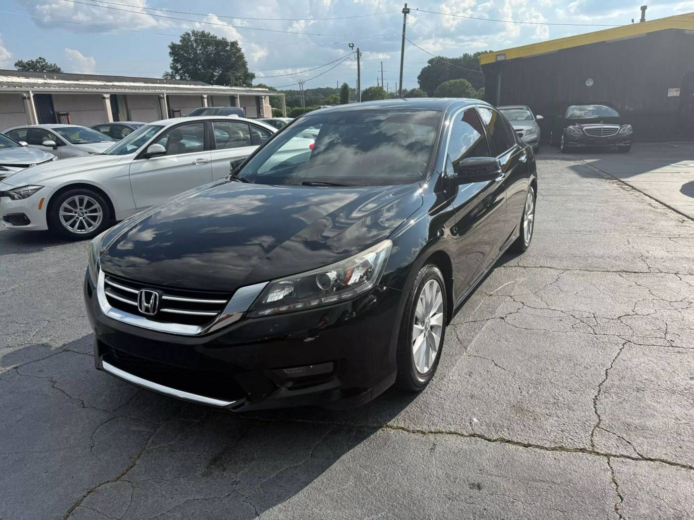 2015 Honda Accord EX-L V6 — Sedan — 85,035 mi — Marietta, GA