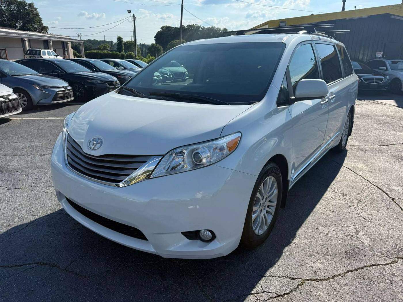2015 Toyota Sienna XLE — Minivan — 84,350 mi — Marietta, GA